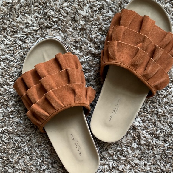 moccasin slides
